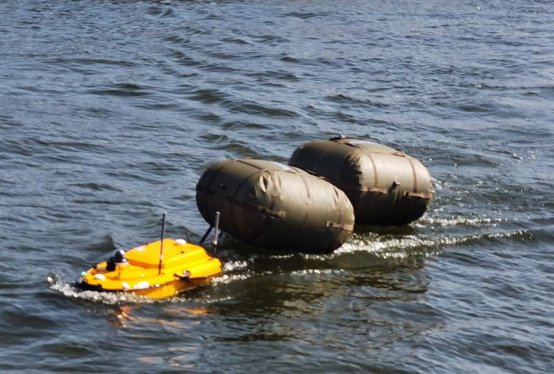 Unmanned Boat Transport Unmanned Boat Transport